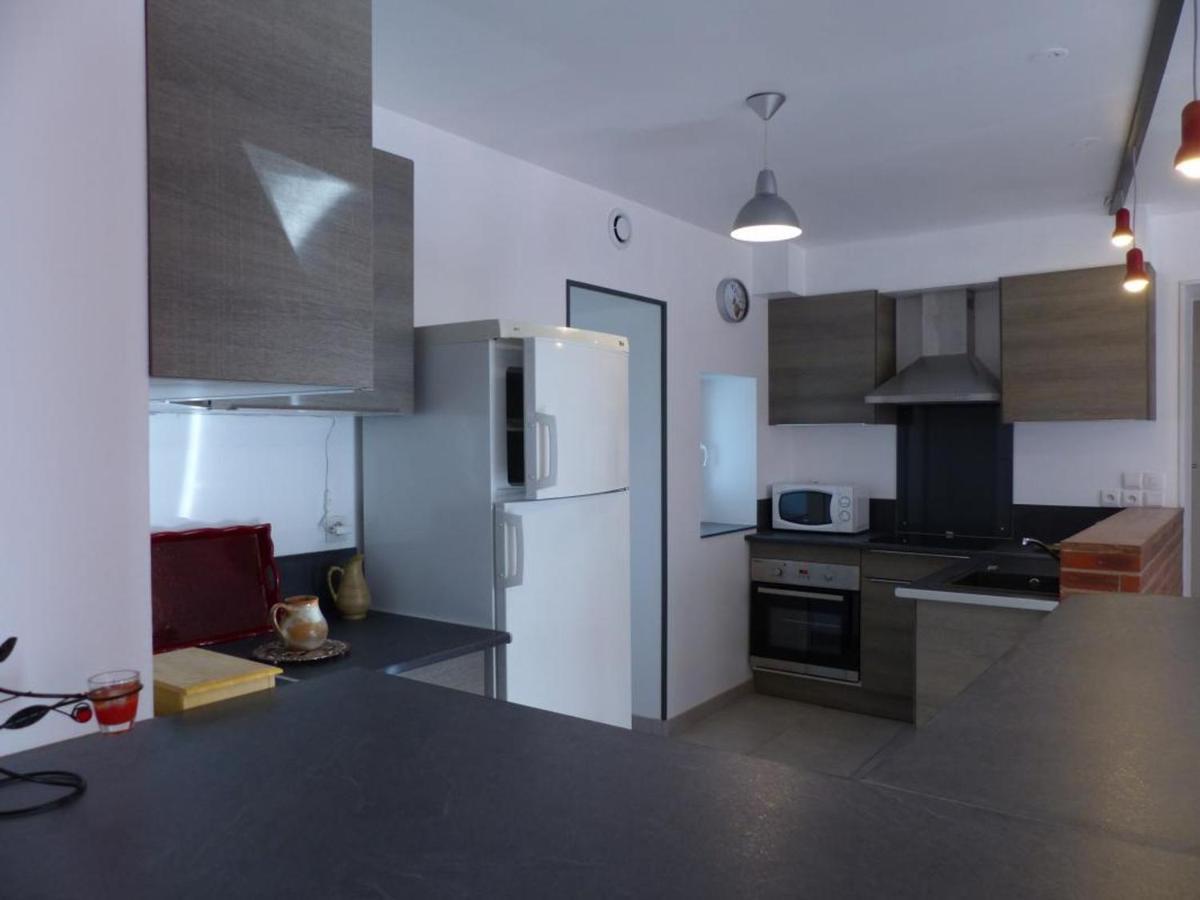 Gîte Pôëzat, 4 pièces, 6 personnes - FR-1-489-37 Exterior foto